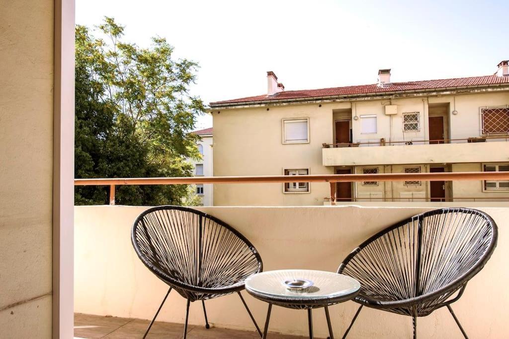 Ferienwohnung L'Azur 15'Plage 10'Port 5'Train Clim Wifi Pkg Toulon Exterior foto