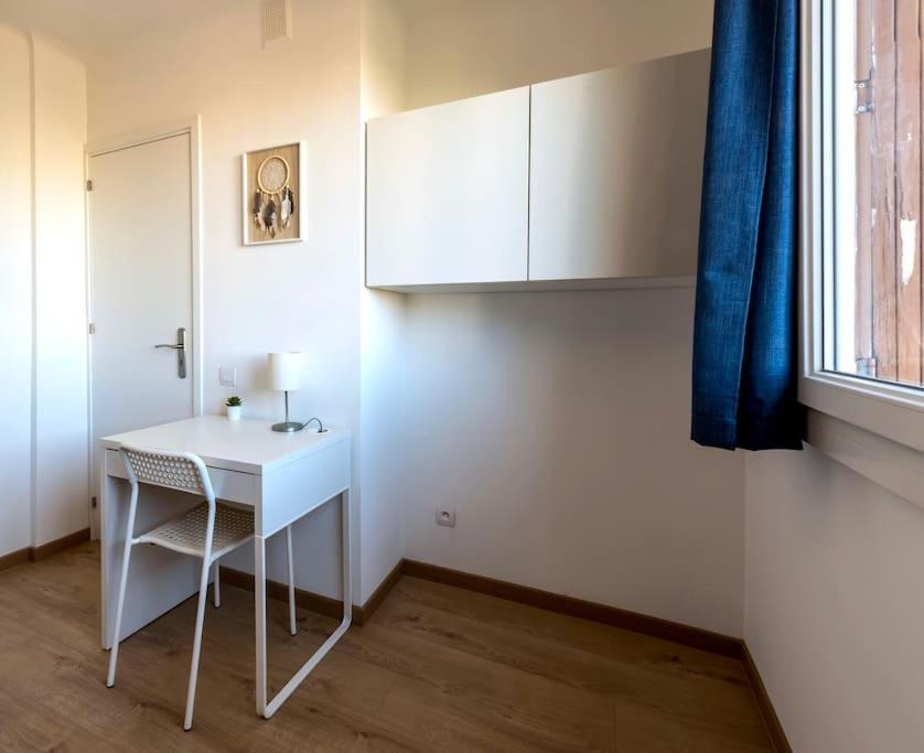 Ferienwohnung L'Azur 15'Plage 10'Port 5'Train Clim Wifi Pkg Toulon Exterior foto